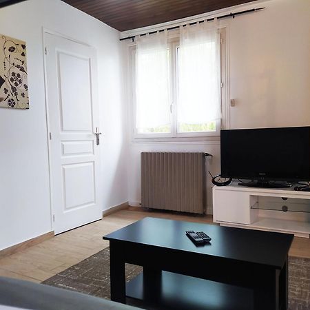 Charmant Studio Au Calme Proche Rer Stade De France Paris Stains Zewnętrze zdjęcie